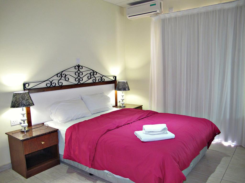 Mackenzie Beach Hotel Larnaca Exteriér fotografie